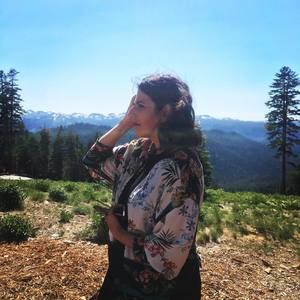 Meet your Posher, Christina